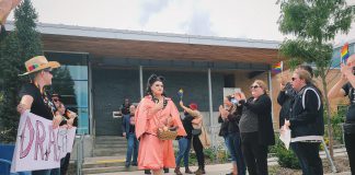 Peterborough drag performer Betty Baker reacts to supporters after leaving a drag queen story time event at the Peterborough Public Library on September 24, 2022. A protest against the event and against gender diversity was met by a larger counter-protest supporting the event and supporting gender diversity. (Photo courtesy of Jordan Lyall @jordanlyallphotography on Instagram)