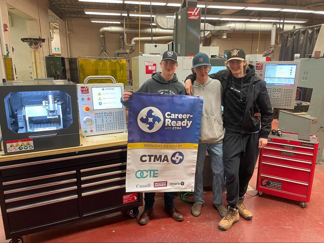 Lindsay high school receives hightech equipment to increase student