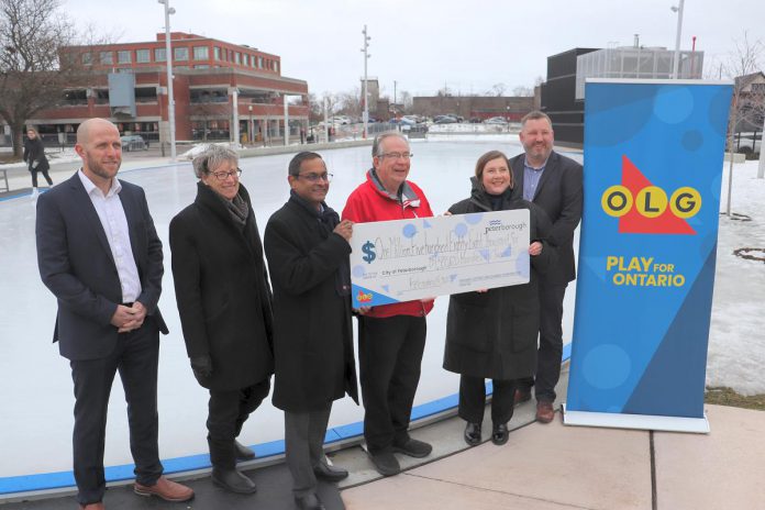 Peterborough mayor Jeff Leal met with representatives from the Ontario Lottery and Gaming Corporation (OLG) and Shorelines Casino Peterborough's operator Great Canadian Entertainment on February 10, 2023 at Quaker Foods City Square to recognize the $1,588,620 in revenue the city received from OLG for hosting the casino. The city used 43 per cent of that total to help pay for the construction of Quaker Foods City Square. (Photo courtesy of City of Peterborough)