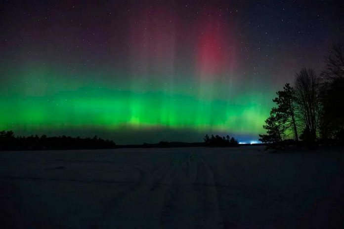 Photographer Mike Quigg captured the northern lights over Kasshabog Lake in northern Peterborough County on February 27, 2023. (Photo: Mike Quigg @_evidence_ / Instagram)