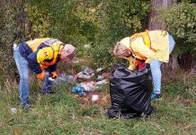 Volunteers pick up garbage during a past Super Spring Cleanup Week. For the past 15 years, the three Rotary Clubs in the Peterborough area have organized the annual event during Earth Week in April to encourage everyone within the community to become a steward and protector of the environment by taking part in a garbage cleanup. (Photo: Rotary)