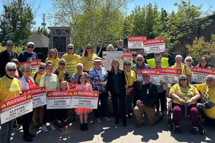During a visit to Minden on May 25, 2023, Ontario NDP leader Marit Stiles (middle front, dressed in black) met with residents concerned about the scheduled closure of the town's emergency department on June 1. (Photo: Marit Stiles / Twitter)