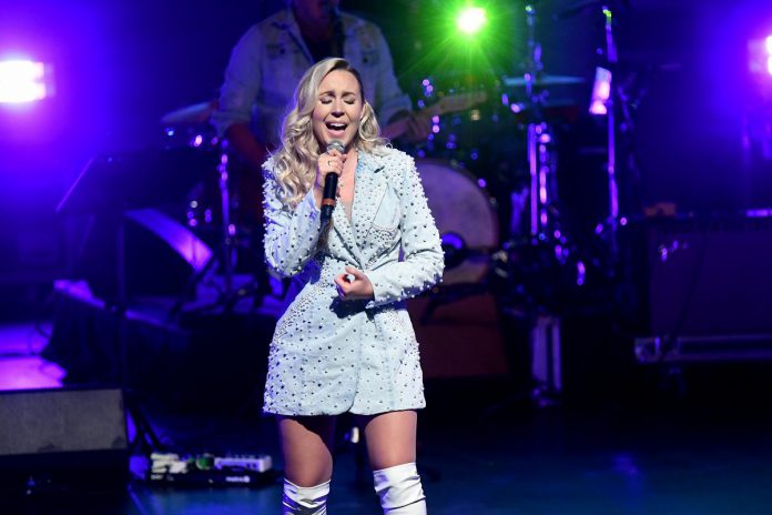 Peterborough native Elyse Saunders performs at the 11th annual Country Music Association of Ontario awards show on June 4, 2023 at Hamilton's Theatre Aquarius, where she won the Music Video Of The Year award for her song "Genes". (Photo: Grant W. Martin Photography)