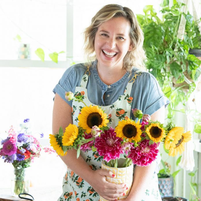 After feeling burnt out in her initial acting career in Toronto, "County Blooms" host Jen Pogue  became enamored with floral design and started freelancing for wedding and event companies. Pogue later returned to the entertainment industry as a producer and production coordinator, and when fellow producer Avi Federgreen suggested making a show about flowers, she was immediately interested. (Photo: Megan Vincent Photography)