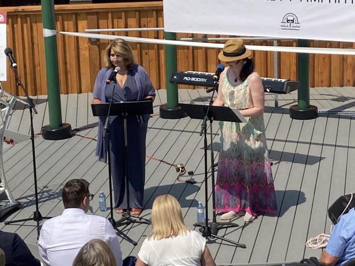 At the grand opening celebration of the Jalynn Bennett Amphitheatre at Trent University's Catharine Parr Traill College on May 31, 2023, Kim Blackwell and Megan Murphy of 4th Line Theatre in Millbrook performed a selection of scenes from the play "The Moodie Traill" by Tim Etherington, Caron Garside, Susan Spicer, and Robert Winslow. The play is based on the lives of sisters Susanna Moodie and Catharine Parr Traill and their experiences coming to settle in the  Peterborough area in the 1830s. (Photo: Sebastian Johnston-Lindsay / kawarthaNOW)