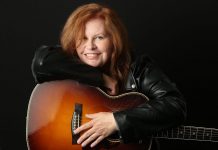 Acclaimed Canadian roots and blues singer-songwriter and multi-instrumentalist Suzie Vinnick performs at the Dominion Hotel in Minden on Monday night. (Photo: Kevin Kelly Photography)