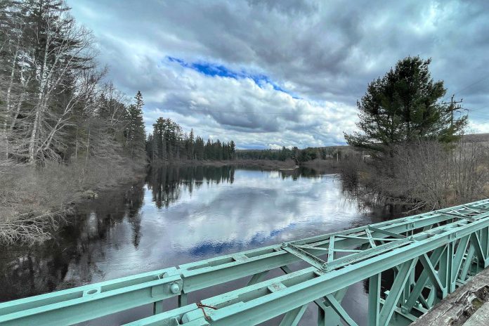 One of the unique aspects to the South Gate in Algonquin Provincial Park is the opportunity to paddle down the York River, one of few accessible rivers within the entire park. Backcountry camping sites along the river can be reserved through Ontario Parks. (Photo courtesy of Haliburton County Tourism)