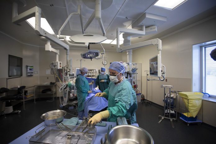 Dr. Mikula discussed PRHC's plans to further invest in state-of-the-art equipment for cardiac care and minimally invasive interventions, including minimally invasive surgery (shown above) and interventional radiology, all made possible with donor support. (Photo courtesy of PRHC Foundation)