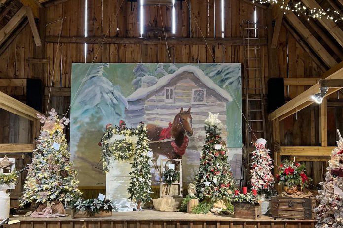 Begin your holiday season celebrations at the Kawartha Lakes Festival of Trees at Kawartha Settlers' Village in Bobcaygeon from November 17 to 19, 2023. (Photo: Kawartha Settlers' Village)