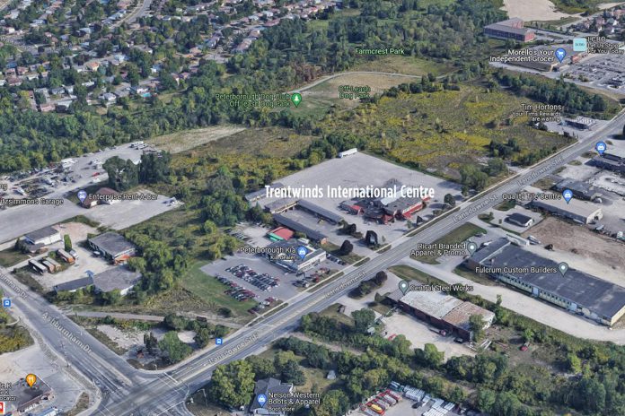 Ellas Holdings Inc. is proposing a 186-unit residential and commercial development at 264 Lansdowne Street East, with 11-storey and 8-storey residential apartment buildings, on the site of the now-closed Trentwinds International Centre. (Photo: Google Maps)