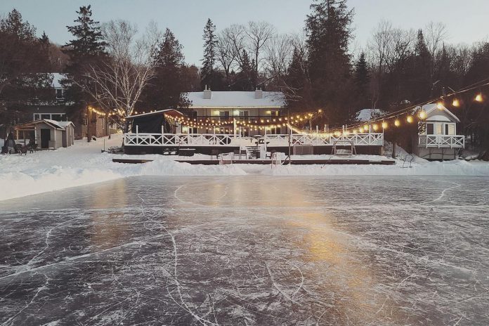 The winter edition of the Hike Haliburton Festival on February 3 and 4, 2024 also includes a curated list of other happenings in the region to fully experience the Haliburton Highlands. Bonnie View Inn is hosting a public skate on their pond on February 3 from 12 p.m. to 4 p.m. Visitors can bring their own skates to enjoy the skate or cozy up with a warm beverage by the outdoor fire pit. Bonnie View Inn is one of the many accommodations in the Haliburton Highlands with ice rinks and trails that are enjoyable year-round. (Photo courtesy of Bonnie View Inn)