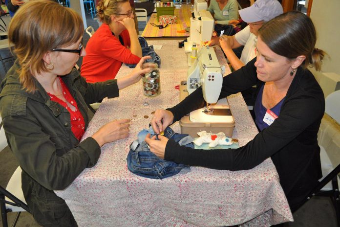 Repair Café Peterborough at the former Spill Café in 2017. The volunteer group meets once per month to help community members reduce their waste by hemming and sewing clothing and repairing jewellery, electronics, and other products. The next meet up is being hosted at the Dreams of Beans Café in downtown Peterborough on January 20, 2024 from 1 p.m. to 4 p.m. (Photo: Repair Café Peterborough / Facebook)