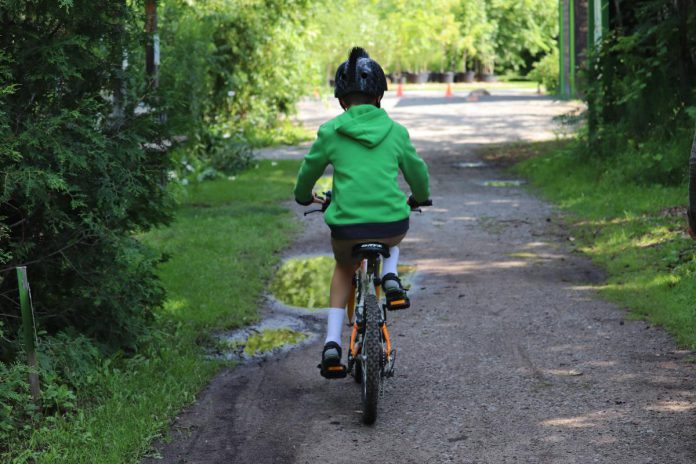 Ecology Park is just one of the many destinations Urban Bike Adventures campers will visit in summer 2024, guided by camp instructors. Campers will learn bike handling skills using the Cycling Canada HopOn curriculum. (Photo: Jessica Todd / GreenUP)