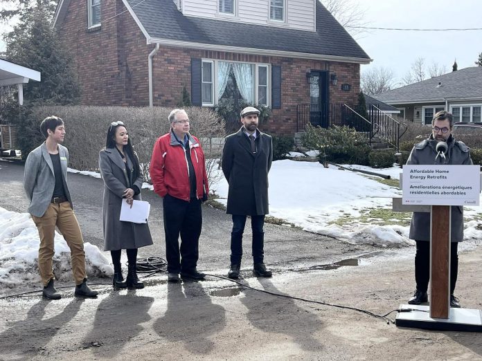 Federal environment and climate change minister Steven Guilbeault (right) announced a $5.75 million loan and a $2.87 million grant for the City of Peterborough's new Home Energy Efficiency Program on February 22, 2024 in front of a residential home in Peterborough's East City. The funding, which comes from the Green Municipal Fund's Community Efficiency Financing program administered by the Federation of Canadian Municipalities, will be used to provide financing for Peterborough homeowners to complete home energy efficiency retrofits. (Photo: City of Peterborough)