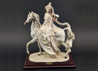 This 1985 Italian porcelain figurine entitled "Dama a Cavallo" (Lady Riding a Horse), signed by artist Guiseppe Armani, is up for auction in Lot #6 of Curated's May consignment auction. From online valuations and appraisals for art and antiques to arranging consignment auctions for larger collections, Peterborough-based Curated is determined to find a solution that honours each item in a collection. (Photo courtesy of Curated)