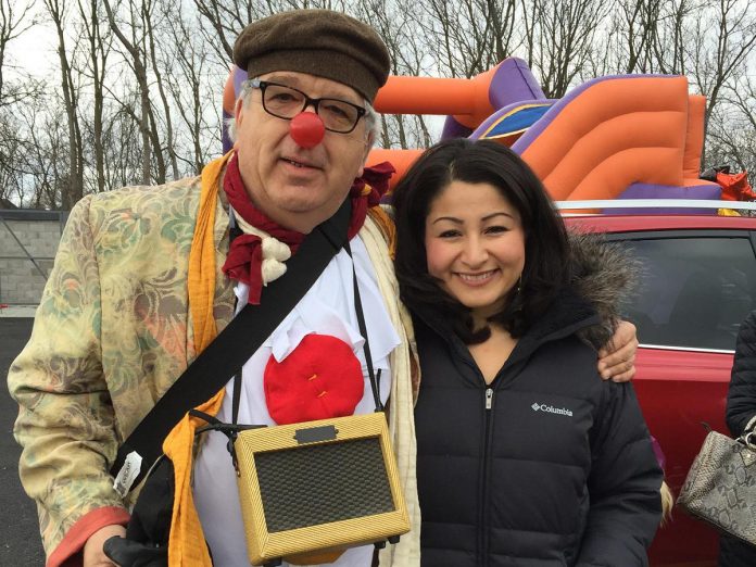 Dan Fewings clowning around with former Peterborough-Kawartha MP Maryam Monsef in 2015. (Photo: Dan Fewings / Facebook)