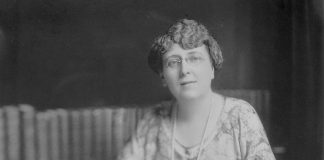 Author Lucy Maud Montgomery in 1932 at her desk in Norval, Ontario, 10 years before her death at the age of 67. (Photo: M.O. Hammond fonds / Archives of Ontario / I0023627)