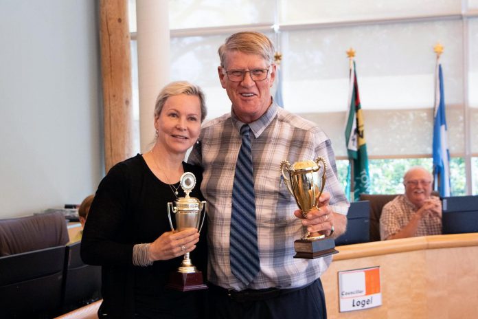 Port Hope Mayor Olena Hankivsky and Alnwick-Haldimand Mayor John Logel accept awards on half of their respective communities in Northumberland County's 2024 "Mayors' Keep the County Clean Challenge." (Photo: Northumberland County)