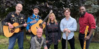 Leisa Way and her Wayward Wind Band (left to right: Bruce Ley, Brant Garratt, Don Reid, Jack Gaughan, and Junior Riggan) will perform the hits of the late Gordon Lightfoot and share stories, facts, and anecdotes about the legendary Canadian singer-songwriter during "Early Morning Rain: The Legend of Gordon Lightfoot," which runs at Globus Theatre in Bobcaygeon from October 15 to 19, 2024. (Photo courtesy of Leisa Way)