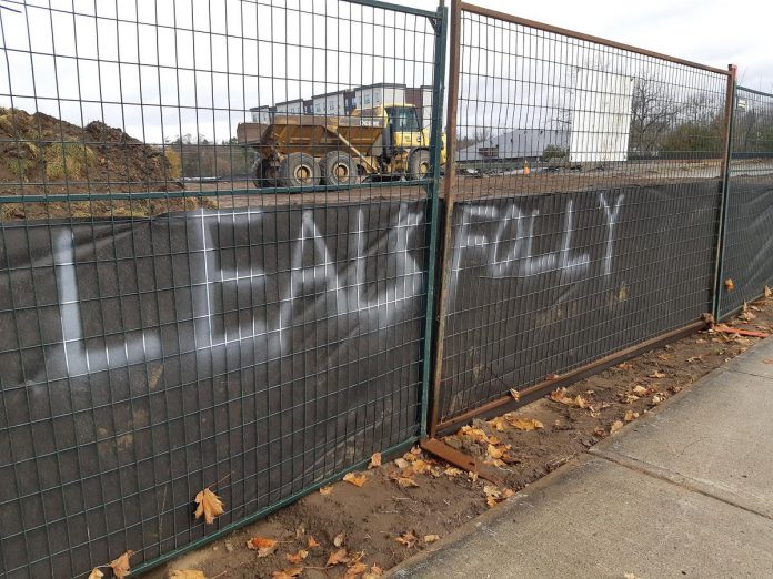 Graffiti on a fence surrounding Bonnerworth Park in Peterborough. (Photo: Ingrid Halls / Save Bonnerworth Park Facebook Group)