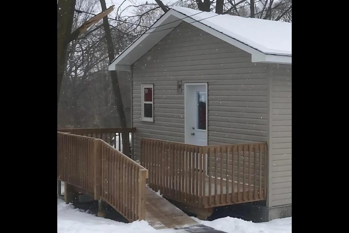 Peterborough Action for Tiny Homes (PATH) and One City Peterborough have unveiled their first tiny home project in the Peterborough. The 400-square-foot home was constructed as an "additional rental unit" in the backyard of an existing west-end property owned by One City. (Photo: One City Peterborough)