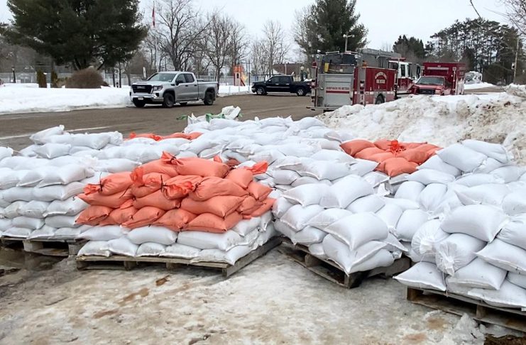 As of March 20, 2025, there is a potential flood risk due to increased water levels on the Burnt River above the Kinmount dam. Affected residents can prepare their properties for possible flooding by getting pre-filled sandbags at the Burnt River Community Centre. Residents can also fill their own sandbags at Ward Park Norland Community Centre, Dalton Community Centre, and Chisholm Trail. (Photo: City of Kawartha Lakes)