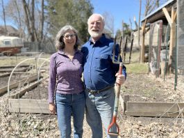 Environmental champions and generous GreenUP donors Sue Sauvé and Ian Attridge smile knowing they will make a difference in protecting local biodiversity this spring. Can the community match their $10,000 donation? They hope so! (Photo: Yvonne Hollandy / GreenUP)