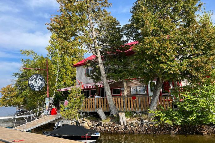 A bustling historic marina on Chandos Lakes, Shantilly's Place is owned and operated by Shantelle Bisson and her husband Yannick, the star of CBC's Murdoch Mysteries. Stop in for an ice cream cone, or visit Duke's Chip Wagon or The Snack Shack for their famous subs, wraps, and wood-fired pizza. (Photo: Shantilly's Place)