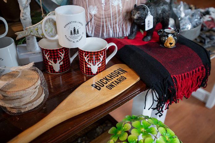 Buckhorn is home to quaint shops including Style Your Nest, Boathouse Boutique, and Georgeygirl Art where you will find locally sourced souvenirs, home decor, apparel, art, and more. (Photo: Kasandra Bateman)