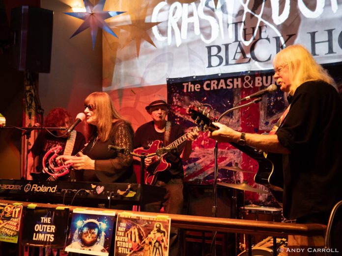 Gailie and Rick Young performing at "Crash and Burn" at the Black Horse Pub in 2024. (Photo: Andy Carroll)
