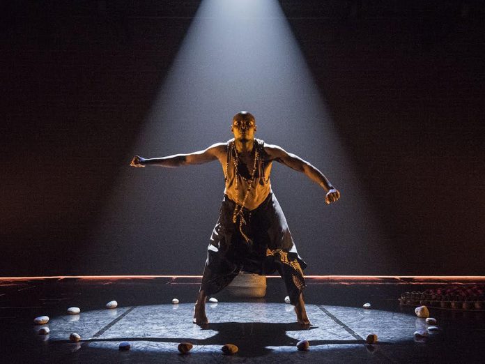 Public Energy Performing Arts presents Mozambican-Canadian dance artist and choreographer Pulga Muchochoma for a double bill of dance performance called YEBO at Market Hall Performing Arts Centre on September 25, 2025. (Photo: Omer Yukseker)