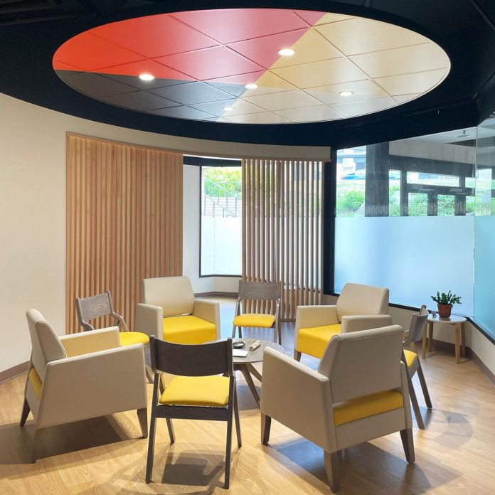 Indigenous clients at the Peterborough Community Health Centre can access culturally specific programs and find opportunities to engage in ceremony, as well as learning from traditional knowledge holders and connecting with elders. (Photo: Mortlock Construction Inc.)