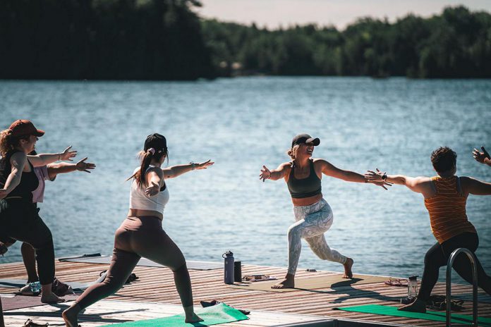 The Trace on Oak Lake is a lakeside wellness resort with rustic suites and renovated cabins. The year-round accommodation offers many amenities including dock yoga, saunas, cold plunges, and bonfires to provide a relaxing and rejuvenating getaway. (Photo: The Trace on Oak Lake)