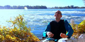Canadian tabla player Shawn Mativetsky will join the Peterborough Symphony Orchestra to perform on the Hindustani hand drums during Dinuk Wijeratne's "Concerto for Tabla and Orchestra" at the orchestra's 2025-26 season-opening "Bright Lights" concert on November 1, 2025. The Saturday night performance at Showplace Performance Centre will also feature works by Gioachino Rossini and Wolfgang Amadeus Mozart. (Photo: Caroline Tabah)