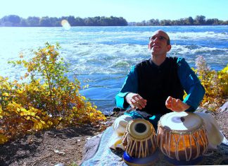 Canadian tabla player Shawn Mativetsky will join the Peterborough Symphony Orchestra to perform on the Hindustani hand drums during Dinuk Wijeratne's "Concerto for Tabla and Orchestra" at the orchestra's 2025-26 season-opening "Bright Lights" concert on November 1, 2025. The Saturday night performance at Showplace Performance Centre will also feature works by Gioachino Rossini and Wolfgang Amadeus Mozart. (Photo: Caroline Tabah)
