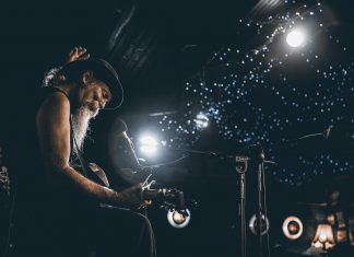 nightlifeNOW – November 6 to 12 Veteran blues guitarist and storyteller Doc MacLean, a longtime friend of and collaborator with Juno and Grammy award winner Colin Linden, performs at The Black Horse in downtown Peterborough on Sunday afternoon. (Photo: Stefan Hurter)