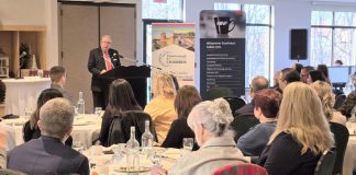 Peterborough mayor Jeff Leal addressing local business leaders during the annual Mayor's Breakfast hosted by Peterborough and Kawarthas Chamber of Commerce at the Peterborough Golf and Country Club on November 27, 2025. (Photo: Jeannine Taylor / kawarthaNOW)