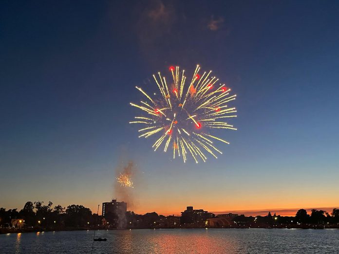 Significant celebrations have historically involved fireworks, though public attitudes are shifting to more sustainable options due to their lingering effects on the environment and community. For example, studies show that metal residues such as barium, copper, and strontium settle into nearby soil and waterways after each display. (Photo: Yvonne Hollandy / GreenUP)