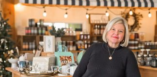 Know Your Locals: Living Local Marketplace’s new home for the holidays offers a one-of-a-kind Christmas shopping experience Alicia Doris, owner of the award-winning Living Local Marketplace in Peterborough, has set up a Christmas Marketplace at Horlings Garden Centre in Selwyn until December 22, 2025. The boutique shop's home for the holidays offers a wide range of products from Canadian artisans and small businesses while crafting a holiday experience that includes beautiful Christmas displays, hot cider and cookies while you shop, and gift wrapping services, with both customizable and ready-made gift boxes available, including for corporate gifting. (Photo: Amy Zand / Elmwood & Baker)