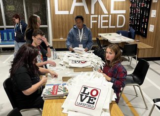 Lakefield Youth Unlimited crafts limited edition ‘Love Lakefield’ tote bags in support of local families in need During the weekly gym nights hosted by the Lakefield Youth Unlimited, youth have been putting price tags on "Love Lakefield" tote bags and including "Love Lakefield" magnets created by a local artist. The tote bags, each with a magnet, are being sold for $20 each in support of the non-profit organization's annual Christmas gift card drive for families in need. Originally designed 10 years ago, the logo found a second life following the October fire that destroyed the Kawartha Home Hardware building, including the upper-level apartments. (Photo: Lakefield Youth Unlimited)