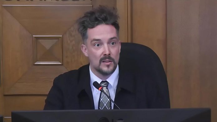 Councillor Alex Bierk speaks against the proposed ban on councillors taking their phones into council chambers during a discussion of the proposed new procedure by-law at council's general committee meeting on January 26, 2026. (kawarthaNOW screenshot of City of Peterborough video)