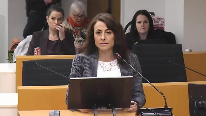 Former mayor Diane Therrien-Hale addresses Peterborough city council on February 2, 2026 during a delegation on the new procedure by-law. Council adopted her suggestion that the by-law allow a small number of public delegations for each item on a council agenda, rather than a total of 10 delegations per agenda as proposed in the by-law. (kawarthaNOW screenshot of City of Peterborough video)