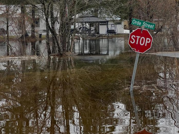 Flooding on Orde Street, which runs along the Gull River in Minden, Ontario, on April 16, 2026. (Photo: Dominion Hotel and Pub / Facebook)