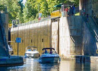 Lock 42 - Couchiching on the Trent-Severn Waterway. (Photo: Parks Canada)