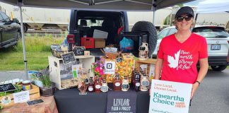 Linlor Farm and Forest is one of many local food producers featured at the Havelock Farmer & Artisan Market in Havelock-Belmont-Methuen Township. They are members of Kawartha Choice FarmFresh, an economic development initiative supported by Peterborough County, the City of Peterborough, and the City of Kawartha Lakes. (Photo courtesy of Havelock Farmer & Artisan Market)