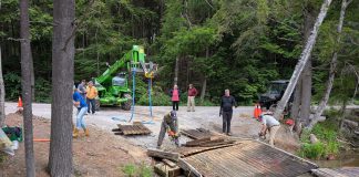From June 26 to 28, 2026, a group of volunteers from a wide range of organizations came together at the Little Gull Lake Marina on Mississagua Lake and the Gold Lake boat launch to remove more than 60 abandoned docks and other waste volunteers collected from the Catchacoma-Mississagua lakes system as part of the Abandoned Dock Initiative led by the Cavendish Community Ratepayers Association Inc. To continue the cleanup and remove a total of more than 100 abandoned docks, organizers have launched a GoFundMe with the goal of raising $20,000. (Photo courtesy of Abandoned Dock Initiative)
