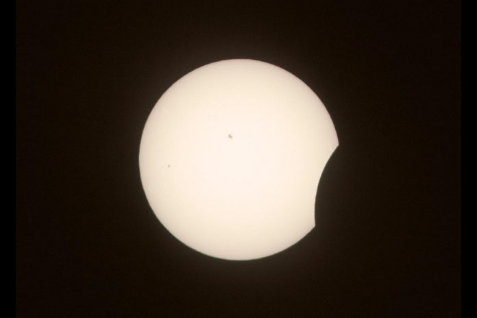 A solar eclipse showing 10 per cent coverage of the sun on April 8, 2024 in Arkansas, USA. (Photo: Carolin Liefke)