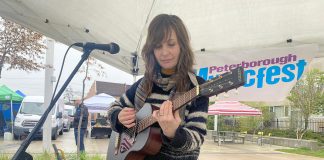 nightlifeNOW – September 17 to 23 Cobourg native Sue Passmore, best known as one-third of the Juno award-winning roots trio Good Lovelies, will be the featured guest at an open mic hosted by Matt MacLeod at The Railyard Cafe & Taphouse in Peterborough's East City on Sunday afternoon. (Photo: Paul Rellinger / kawarthaNOW)