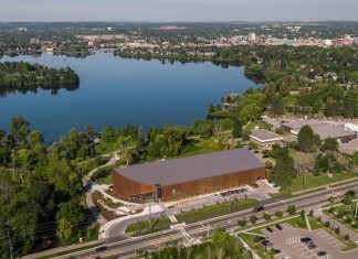 businessNOW: Awards, anniversaries, and new beginnings across the region The Canadian Canoe Museum on the shores of Little Lake in Peterborough has been named Attraction of the Year at the 2026 Ontario Tourism Awards of Excellence. The museum welcomed more than 116,000 visitors in 2025, its first full calendar year at its new waterfront home. (Photo: Justen Soule)