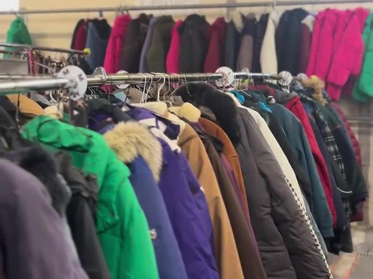 United Way Peterborough & District has launched its annual "Coats for Community ... and More!" campaign in partnership with Peterborough Action for Tiny Homes (PATH) to accept donations of new and gently used winter clothing and cold-weather gear. A community-wide collection day will take place on November 7, 2026 where new and gently used coats, boots, snow pants, hats, gloves, sleeping bags, and other cold-weather essentials can be dropped off at PATH's community hub at 385 Lansdowne Street East in Peterborough. (Photo: United Way Peterborough & District)